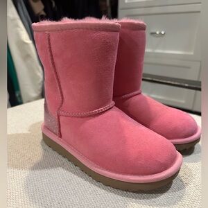 Kids boots - Pink Uggs - Girls - Size 12 - Brand New